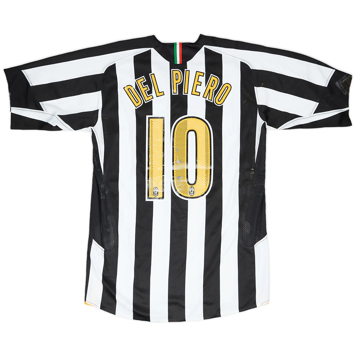 Retro Juventus Home Jersey 2005/06
