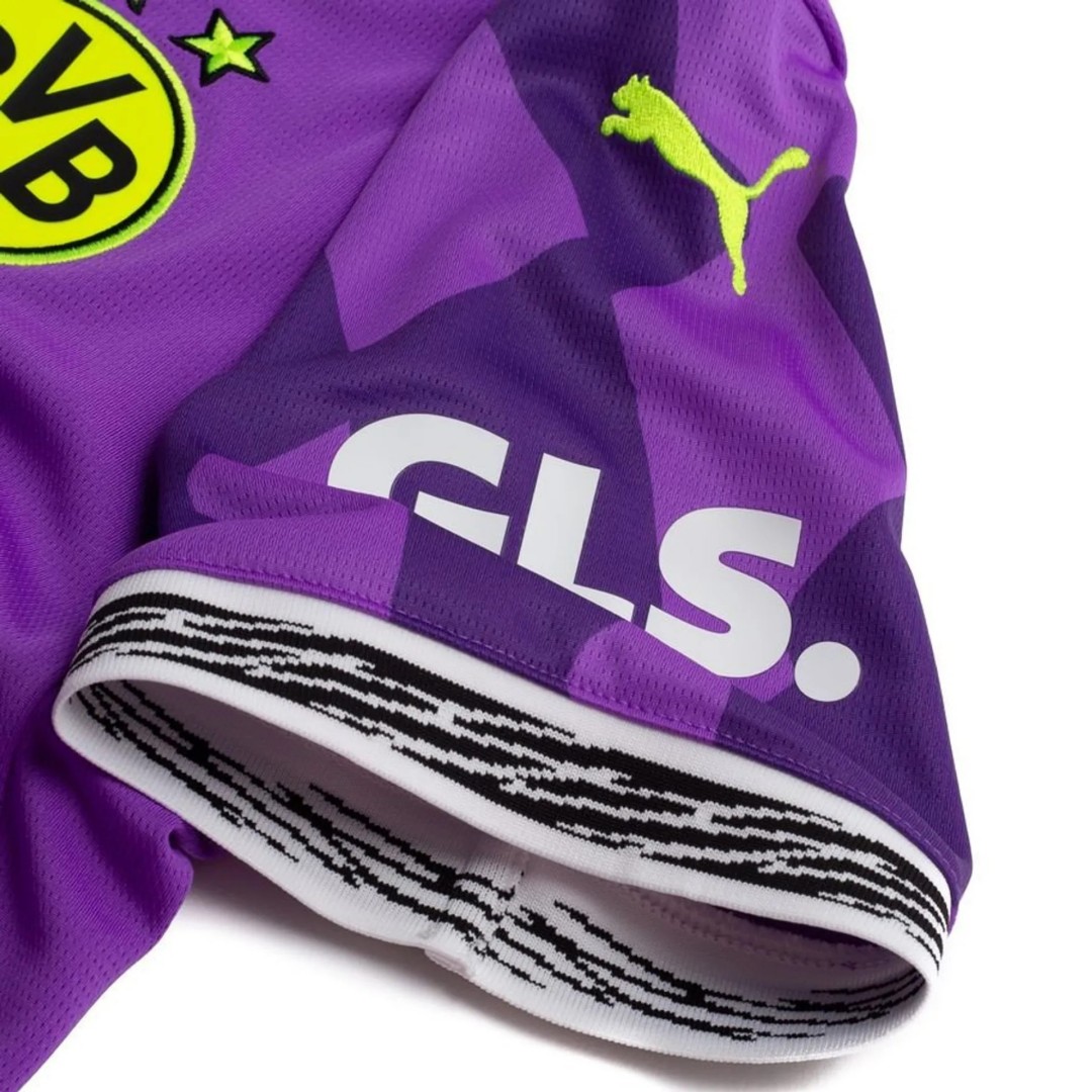 Borussia Dortmund Goalkeeper Special Jersey 2024/25