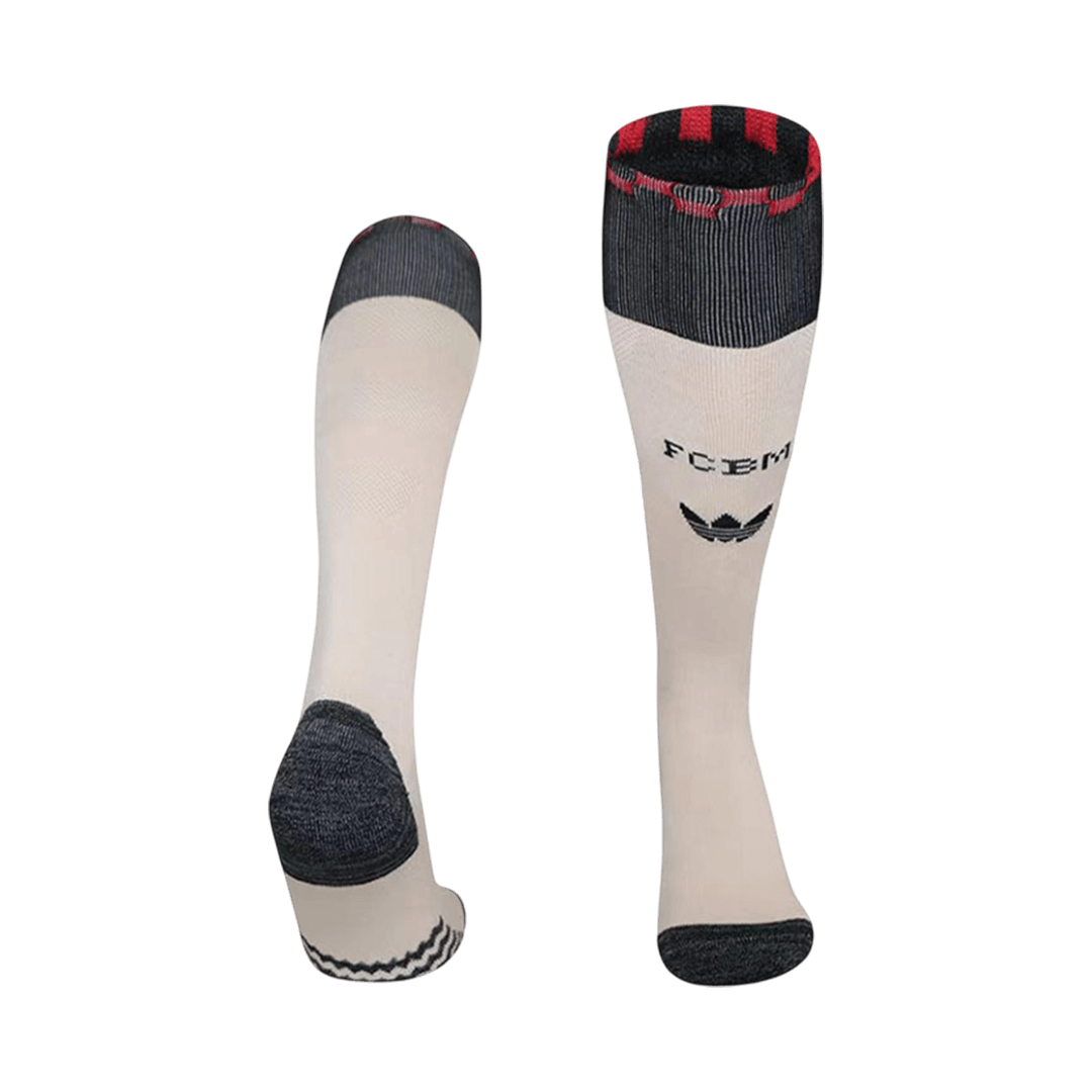 25/26 Bayern Munich Third Socks Beige