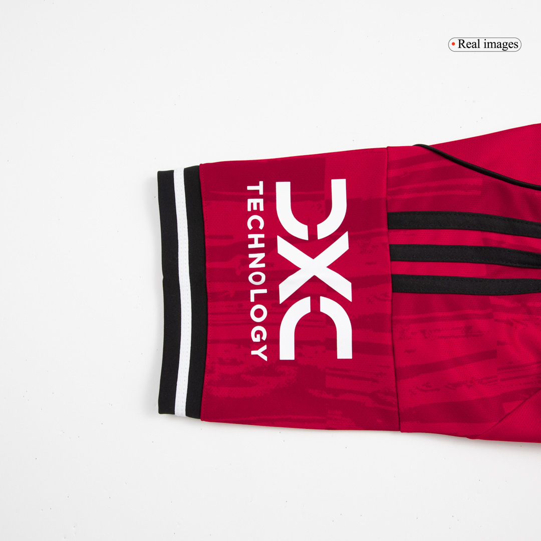 ŠEŠKO #30 Manchester United Home Soccer Jersey 2025/26 Red