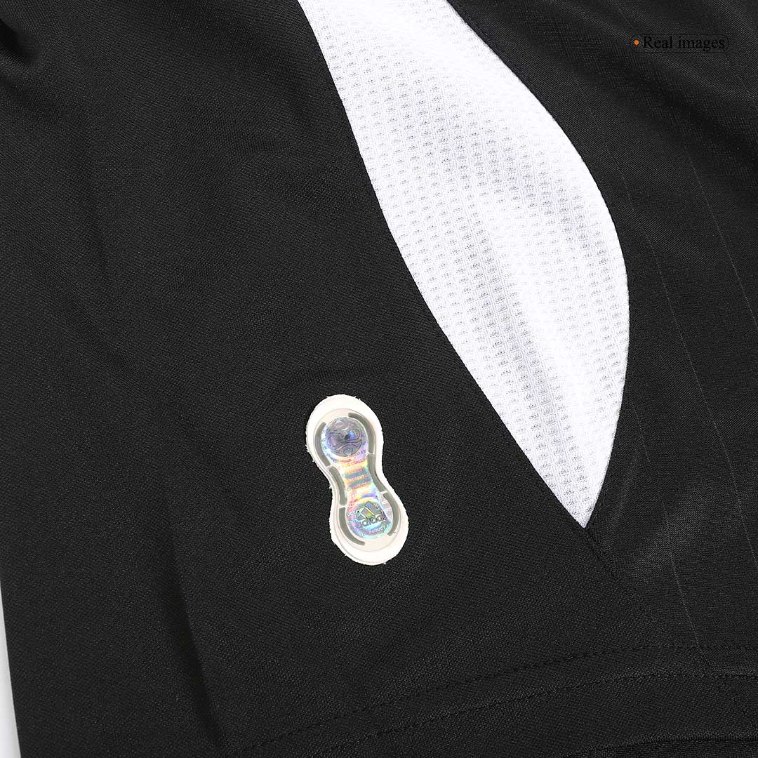 Ronaldo #9 Retro Real Madrid Away Jersey 2006/07