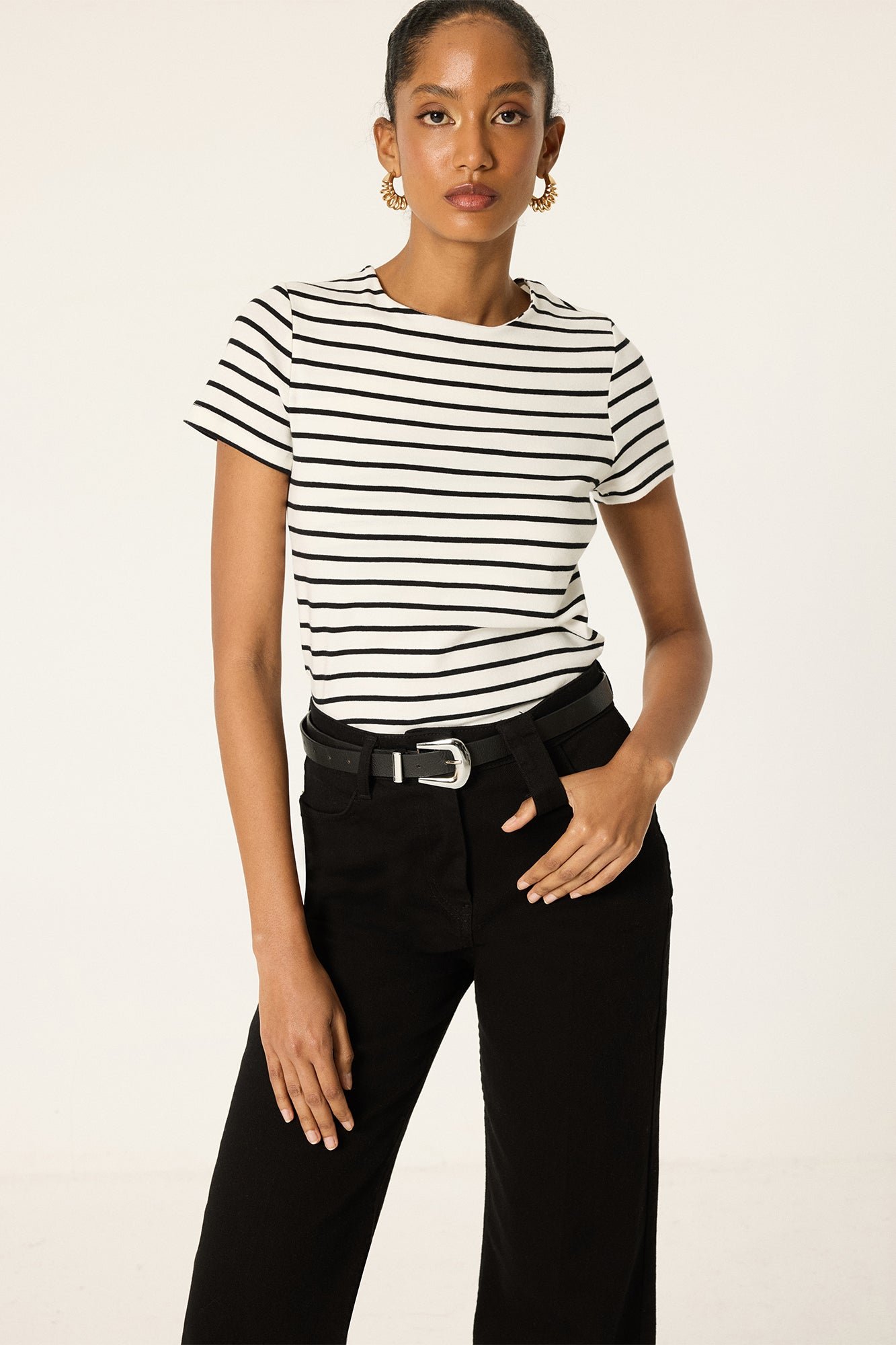 DOUBLE LAYER BASIC STRIPED T-SHIRT