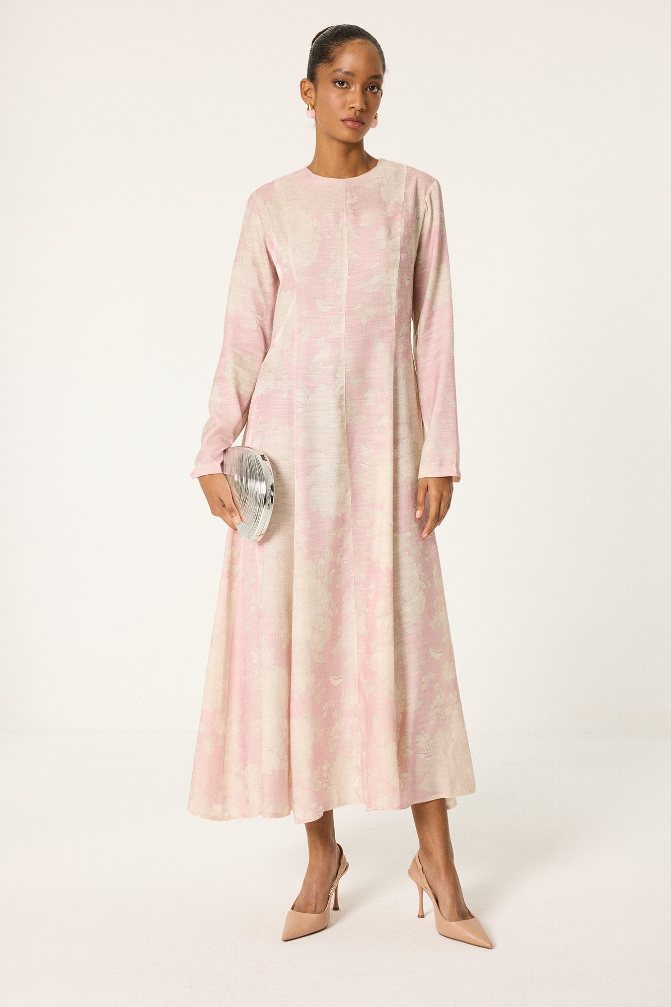 PATTERNED DRESS WITH BINDING BELTS