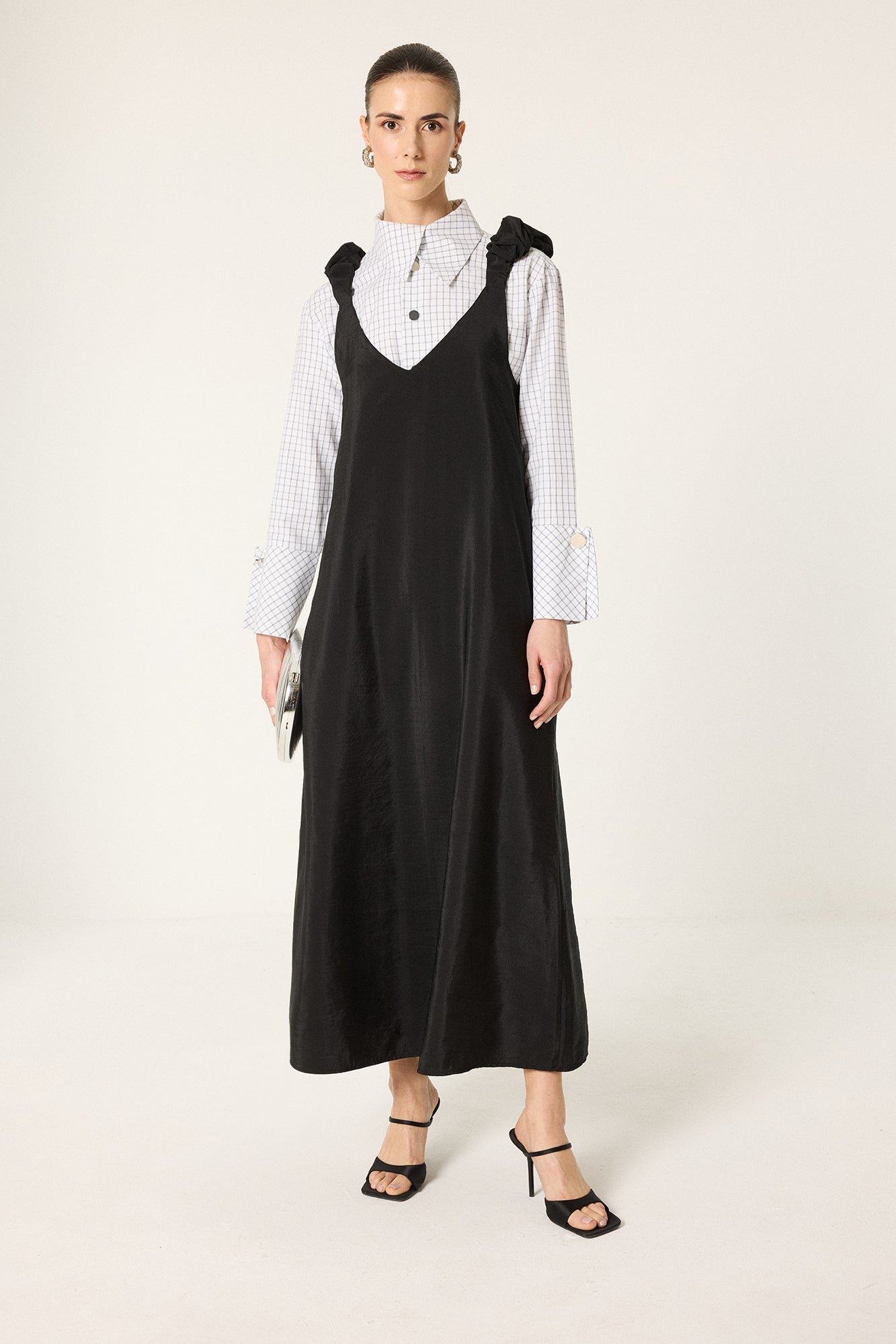GATHERED SHOULDER CUPRA GILET